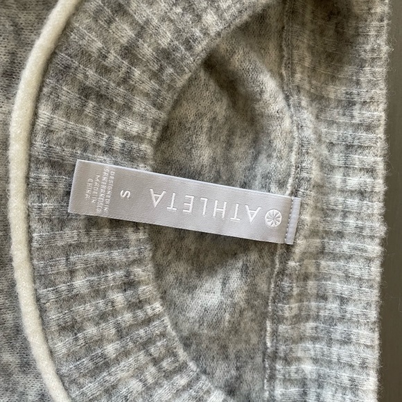 Athleta Transit Crew Sweater, NWOT - Picture 5 of 9